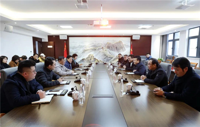 市國資委黨委書記、主任朱平生帶隊走訪慰問城投集團